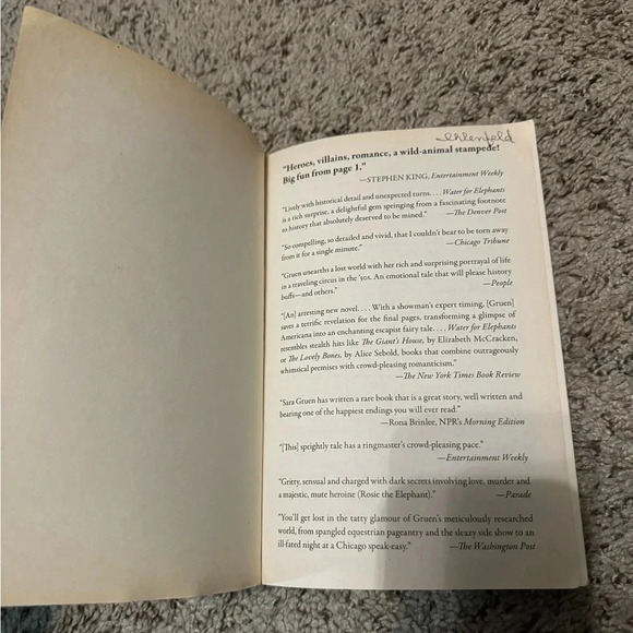 Water for Elephants by SARA GRUEN - Picture 2 of 4